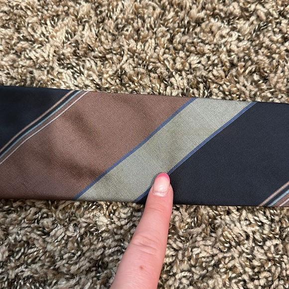 Pierre Cardin 100% Silk Tie - Picture 4 of 6